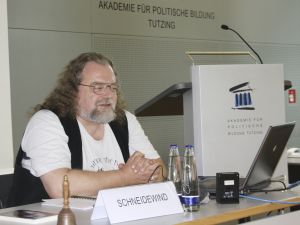 Schneidewind Friedhelm Campus